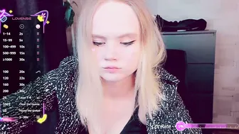 Alicenya young webcam chat