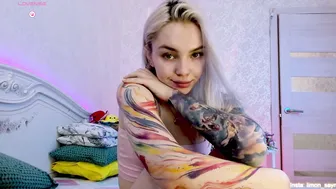 lillimooore 06-Jul-25 cam sex