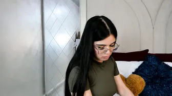 Camilasofiia glasses hot webcam porn video