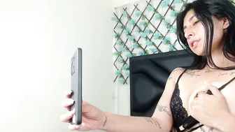 Emmawillliams 07-Jul-25 cam girl