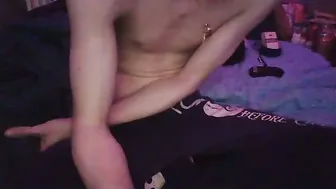 lildman420 cam nude 07 April 2026