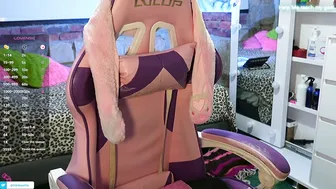 kikilepetite piercings chat sex