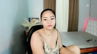 Rhea_xoxo webcam 04-07-2026