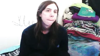 totalfuckingadorable anal posing on cam