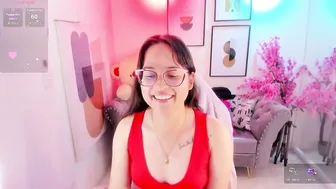 Shady_bug posing on cam camvideo