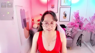 Shady_bug posing on cam camvideo