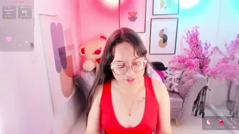 Shady_bug posing on cam camvideo