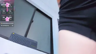 lil_hanna18 recorded nude video 891215