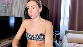 Aliceevan 07-Apr-26 blonde