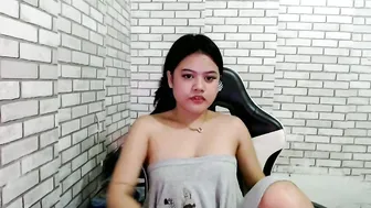 hoelyfloryn live webcam show 07-Apr-2026