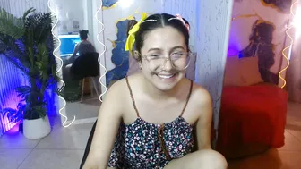 tiiana_tay recorded nude video 893130