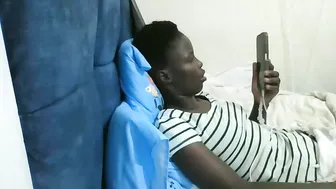 Pretty_petite_ebony 08 April 2026