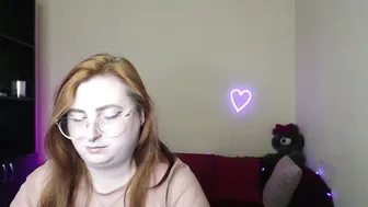 Alicia_side_red chat porn (04-08-2026)