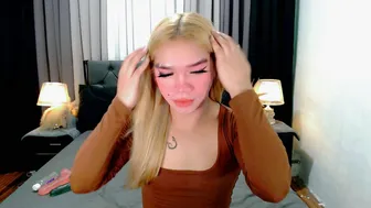 Crytastal_lust1212 nude cam video
