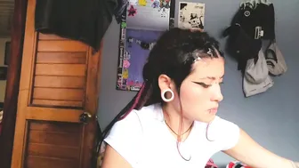 Giulietta_mon milk sex chat cam