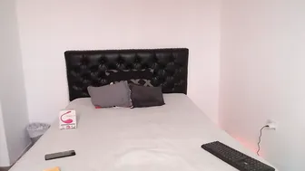 valen_foxxx 09-Apr-26
