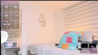 Sharonvelvet young live on cam