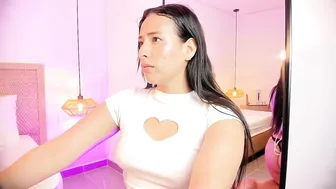 melaniejeann_ posing on cam porn cam chat