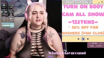 nevermakeawish posing on webcam (04/09/2026)
