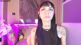 _sabrinaa_1 18 10-Apr-26