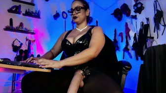 veresskaardila77 recorded nude video 896596