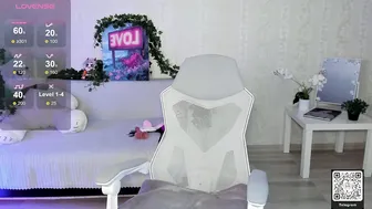 Aiklynne 04-10-2026 cam show