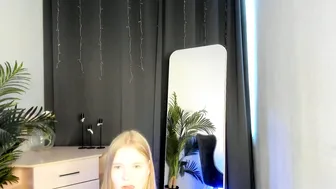 Lil_cookie_monster (04-10-2026) camvideo