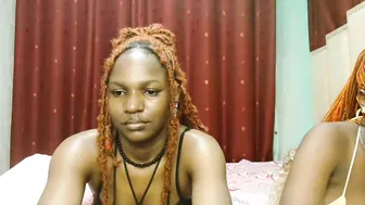 Roxy_heather bdsm posing on cam
