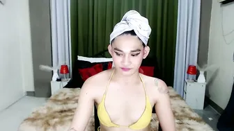 xtspetitehugecock recorded nude video 898203