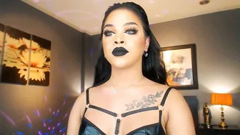 urmajestytyra recorded nude video 898856