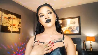urmajestytyra recorded nude video 899288