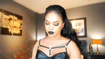urmajestytyra recorded nude video 899288