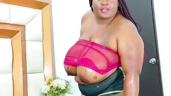 Hugexboobs69 dildo 04/12/2026