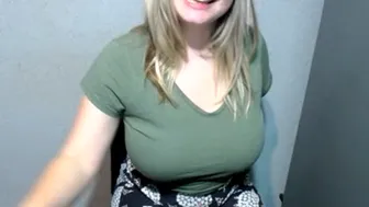 royalboobs 2024-10-04 00:43:42