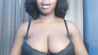 Ebonyx_dripqueen bigboobs - 10 April 2026