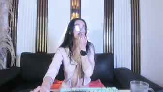 Desiring__angel (04/12/2026) petite