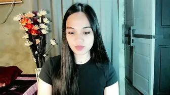 Hilarymolly relationship 10-Apr-2026