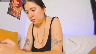 hazel_shy naked 12-Apr-2026