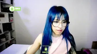 Katara_a petite - (04-11-2026)