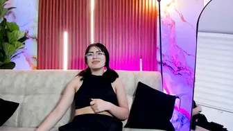 samanthavelvett_ smalltits (04-14-2026)