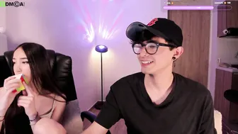 mikeyvioleta hot amateur video 11-Apr-2026