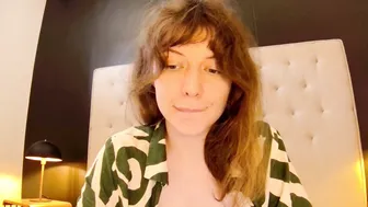 sun_place recorded nude video 902161