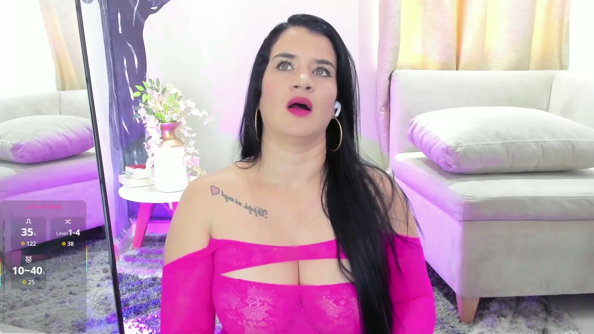 renataruiz_rr video (04-11-2026)