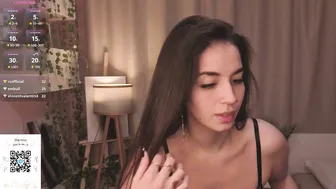Leeannepizzini video cam porn (04/13/2026)