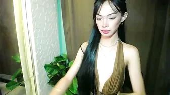 Miss_moheera_xxx petite (04/12/2026)