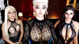 ellahemperialts posing on cam 12-Apr-26