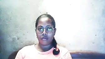 arellah live webcam show (04-13-2026)