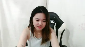 Asian_honey69 live cam video (04-15-2026)