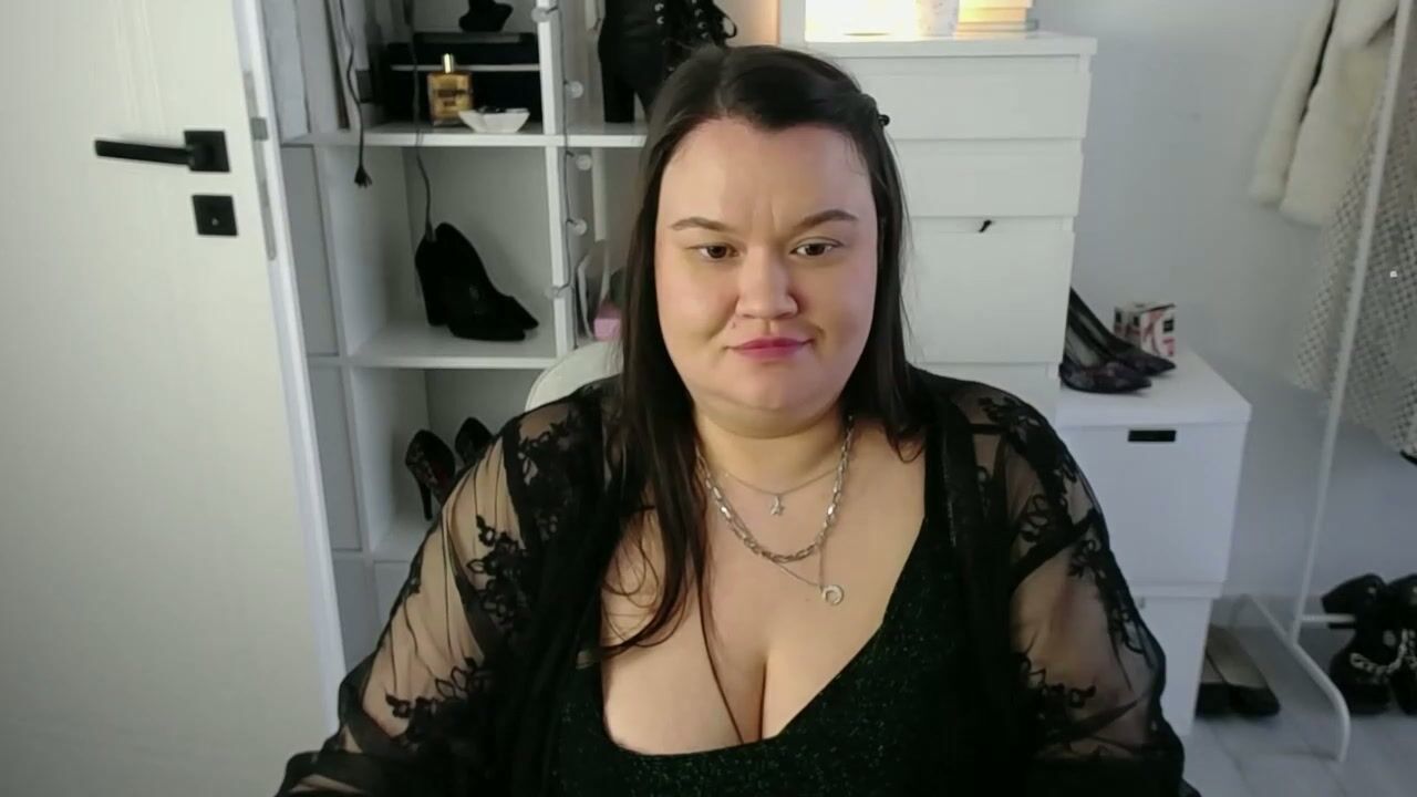 nightholly mistress 04/15/2026