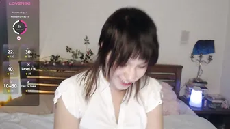 sonyangel posing on webcam 04-15-2026